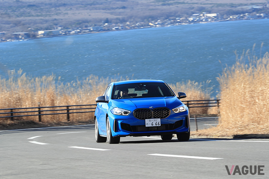 「M135i xDrive」は新開発の機械式トルセン・リミテッド・スリップ・ディファレンシャルを標準装備