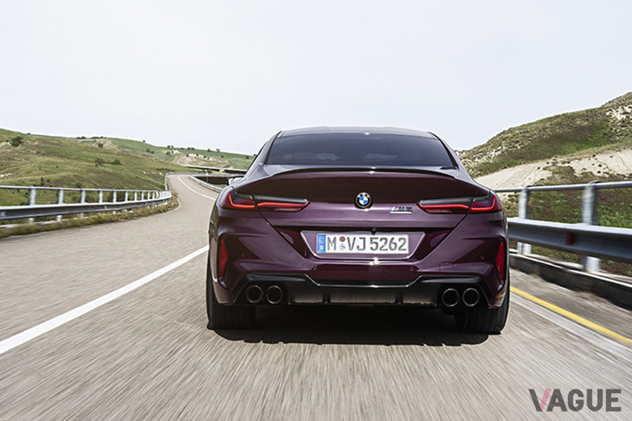 BMW「M8グランクーペ　Competition」