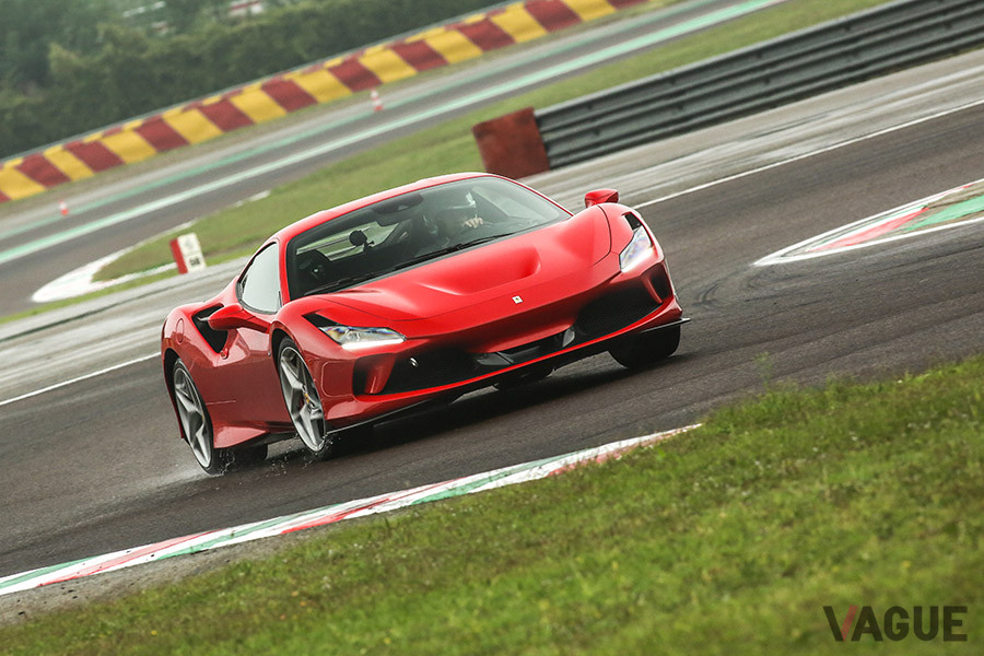 フェラーリ「F8トリブート」をフィオラーノ・サーキットで試す