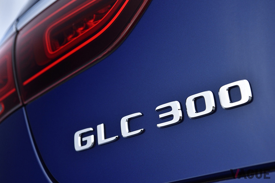 メルセデス・ベンツGLC 300 4 MATICクーペ