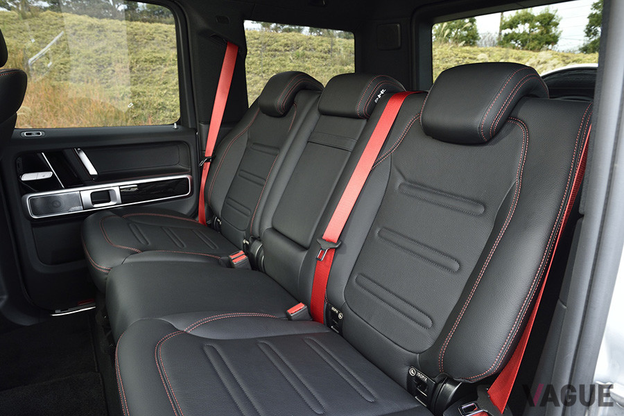 メルセデス・ベンツ「G 350 d」のリアシート