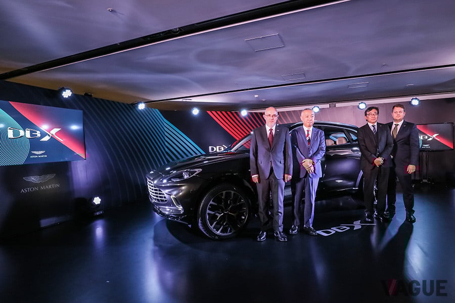 2019年11月21日、アストンマーティン初となるSUV「DBX」が日本初お披露目された