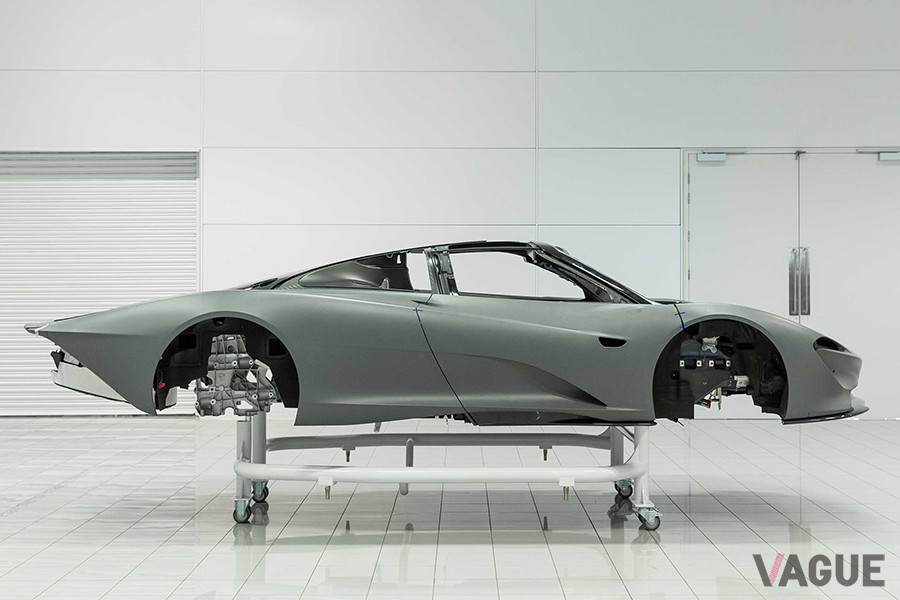 英国ウォーキングにあるマクラーレンプロダクションセンターで生産が開始され、2020年2月からデリバリー予定