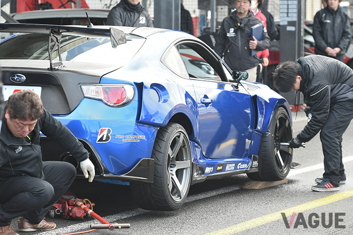 ポテンザRE-71RSの試乗会の様子。筑波サーキット コース1000で開催された