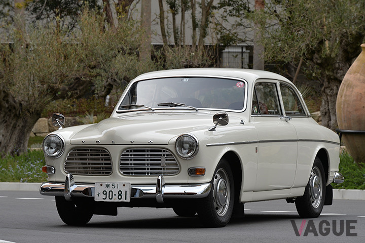 1970年製ボルボ「122Sアマゾン」は全長4450mmに対し全幅は1630mm。扱いやすい大きさ