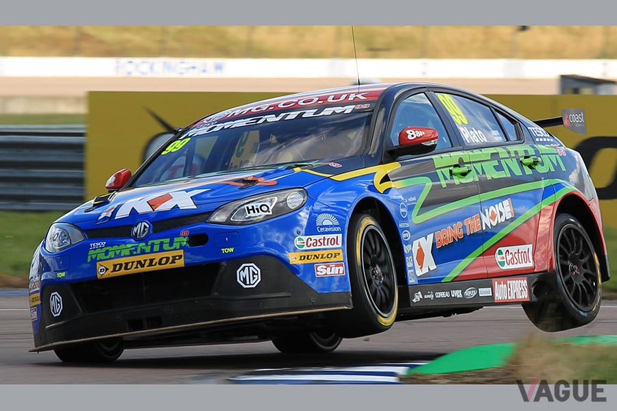 BTCC（イギリスツーリングカー選手権）などレースシーンでも活躍した