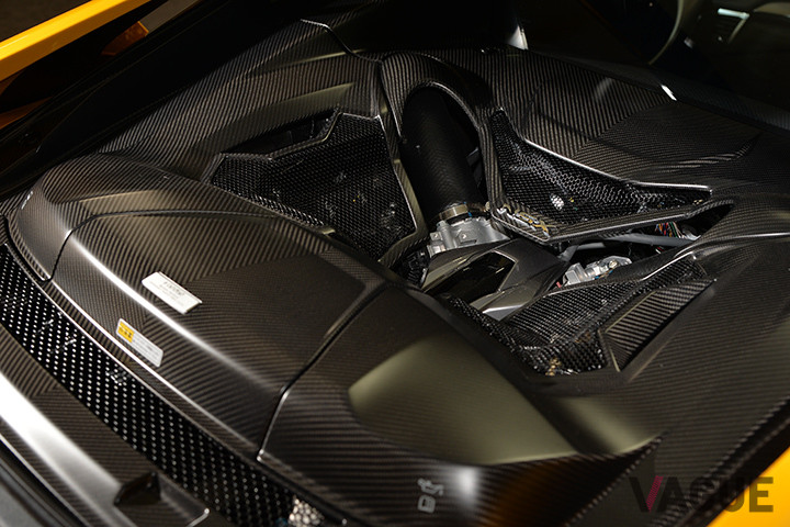 507ps／550Nmを発生する3.5リッターV6ツインターボエンジンをミッドに搭載