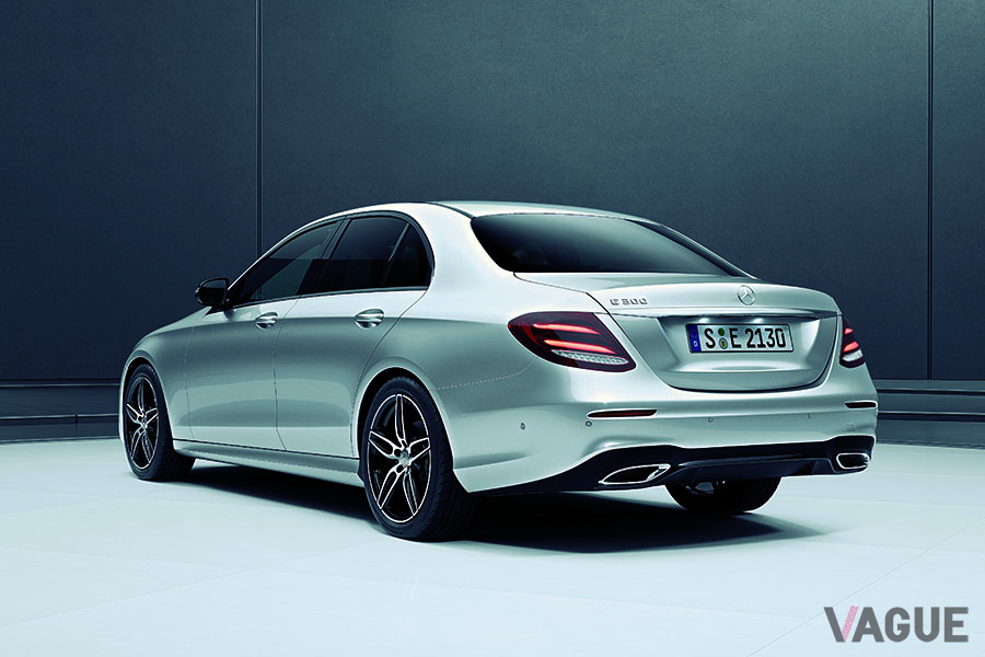 E300　アバンギャルドスポーツ　877万円