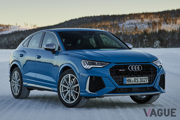 アウディ「RSQ3スポーツバック」。全長はRSQ3より1mm長い4507mm