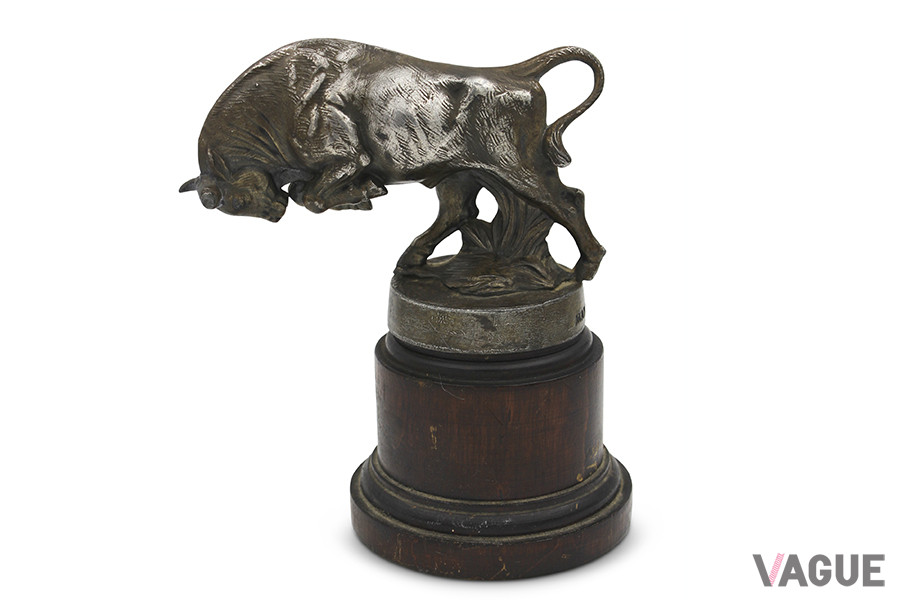 Bull by Frecourt, ca. 1920s／Sold For $420 (c)2019 Courtesy of RM Sotheby's