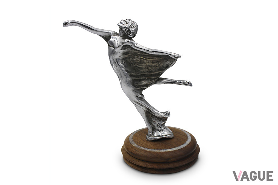 Folle Allure by Max Le Verrier, ca. 1920s／Sold For $630 (c)2019 Courtesy of RM Sotheby's