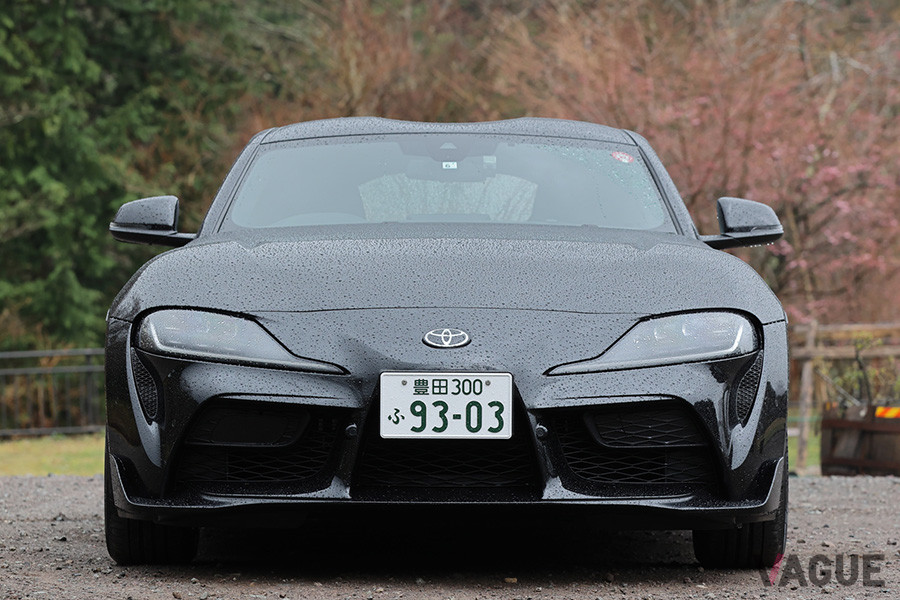 トヨタ「スープラ」RZの全幅は1865mm、全高は1295mm