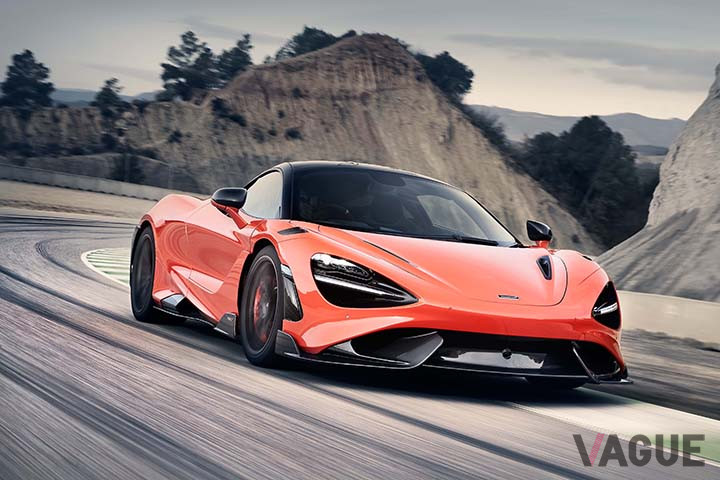 マクラーレン「765LT」。最高速度は330km／h