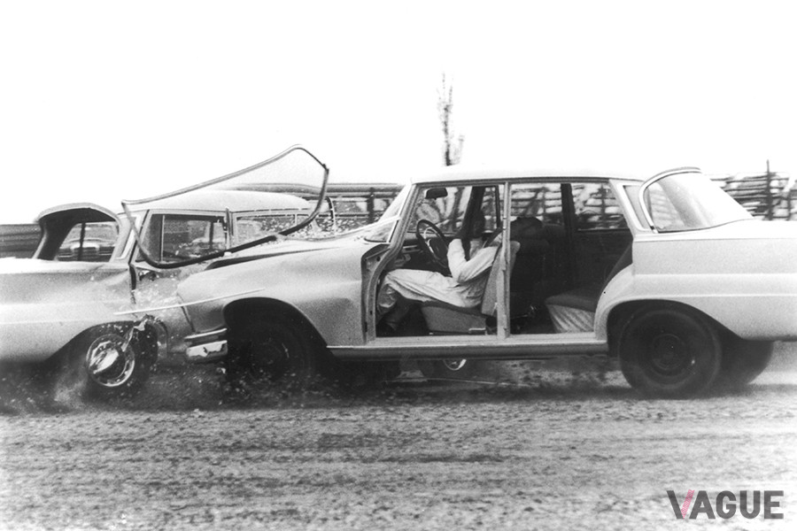 1959年のメルセデス・ベンツのクラッシュテストの様子