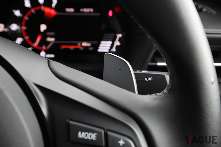 パドルシフトも搭載