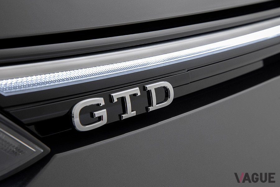 新型「ゴルフGTD」のエンブレム