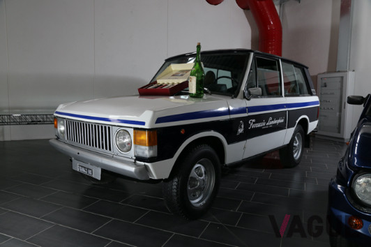 晩年、農場経営とワイン生産に力を注いだフェルッチオが愛用していたというレンジローバー