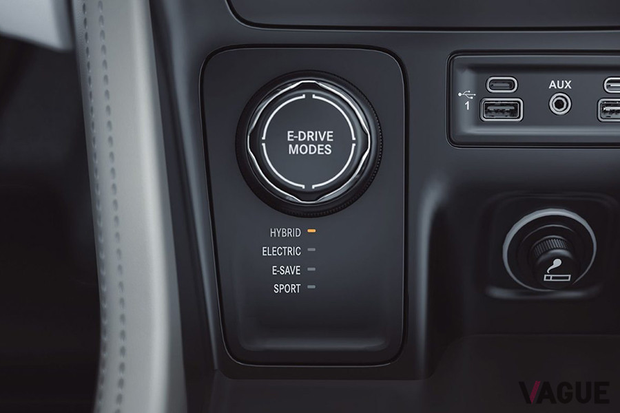 中国で販売されているジープ「コマンダーPHEV」