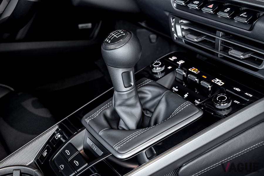 新型「911カレラS」「911カレラ4S」の7速マニュアルトランスミッションモデル