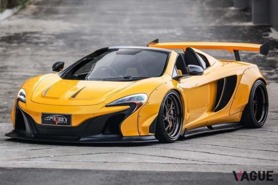 LBワークスのボディキットを纏ったマクラーレン「650S」