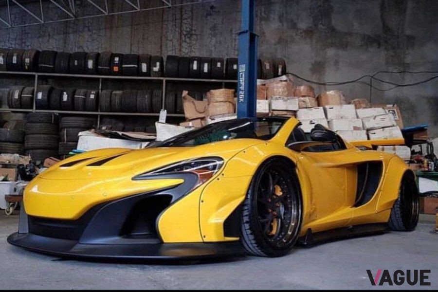 LBワークスのボディキットを纏ったマクラーレン「650S」