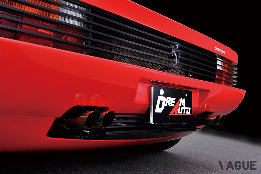 テスタロッサが生産を終わると、フェラーリの旗艦モデルは1992年に512TR、1994年のF512Mへと発展していく