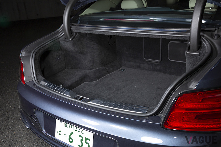 ラゲッジ容量は420リッター