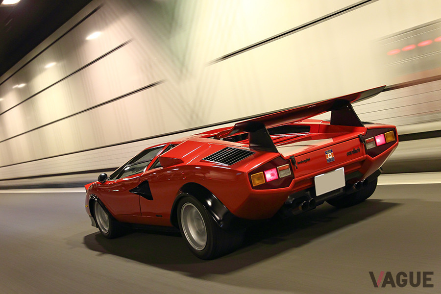 ウォルター・ウルフ氏が、ランボルギーニ本社に直接オーダーして製作したウルフ・カウンタック