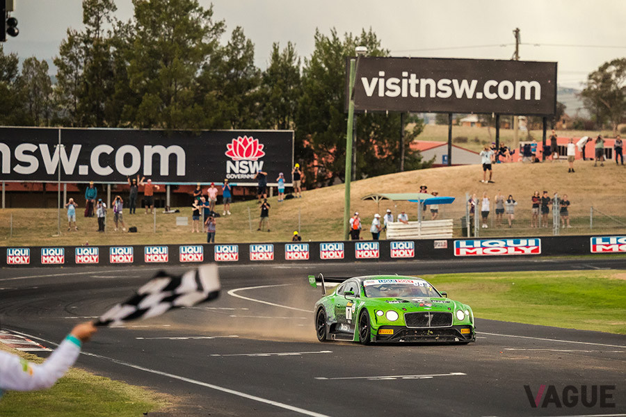 バサースト12時間耐久レースで優勝したコンチネンタルGT3の2020年ワークスチームの車両。この写真はリアル