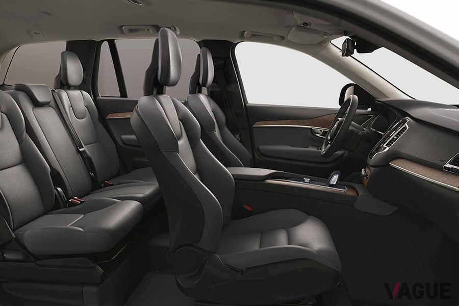 ボルボ「XC90」の限定車限定車「XC90 B5 AWDノルディック・エディション」の内装