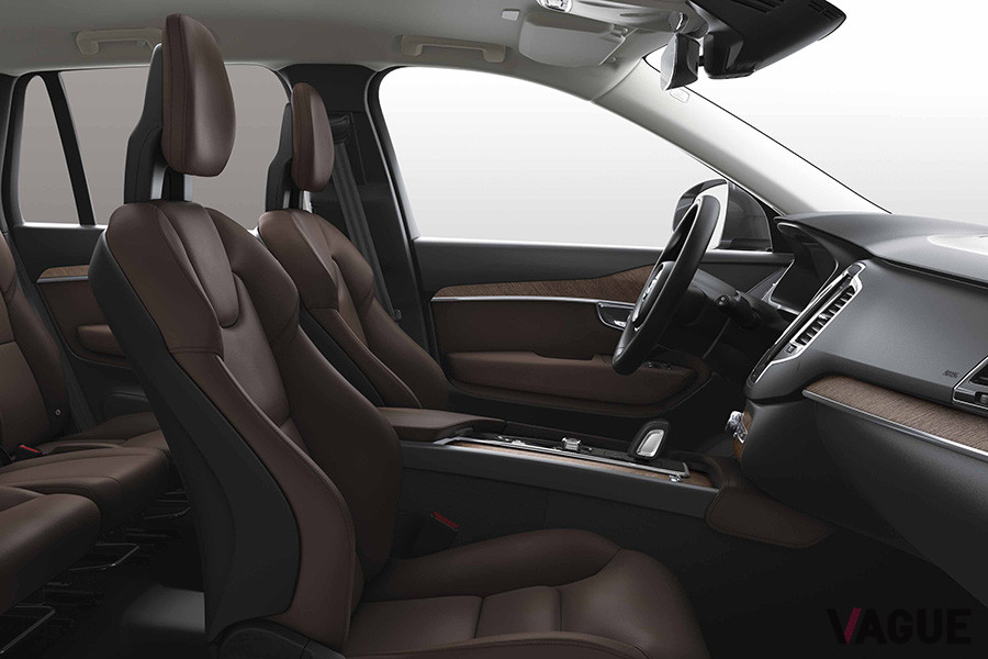 ボルボ「XC90」の限定車限定車「XC90 B5 AWDノルディック・エディション」の内装