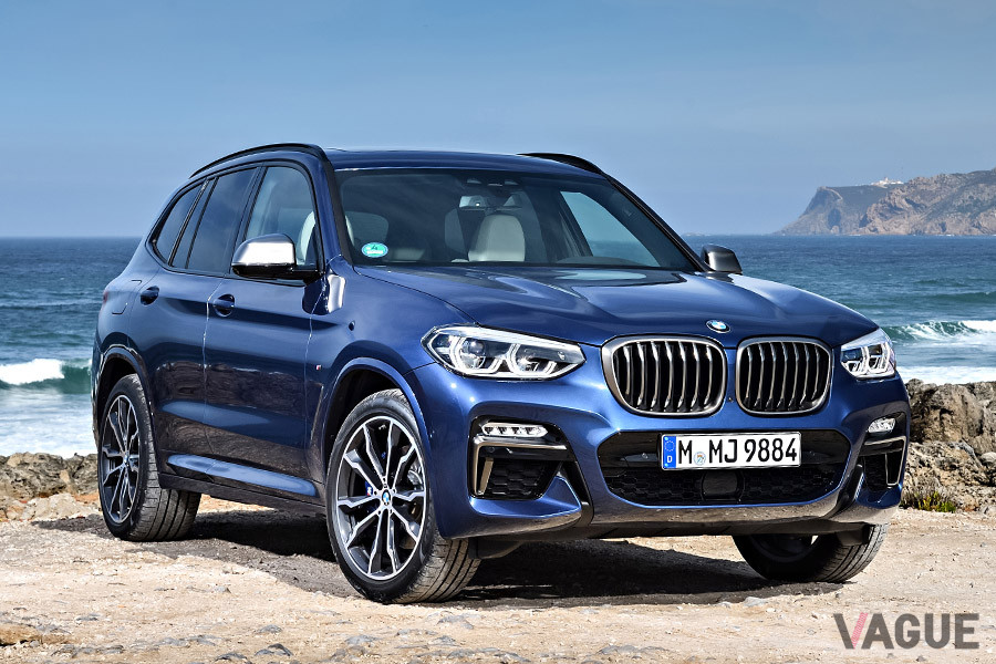 BMW X3のフロントビュー