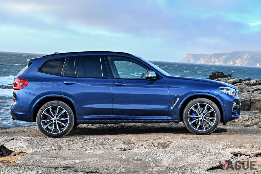 BMW X3のサイドビュー