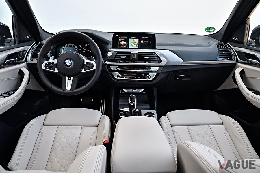 BMW X3のインパネ