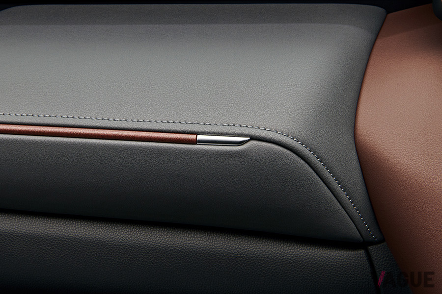 トヨタ新型ハリアーのインテリアディテール
