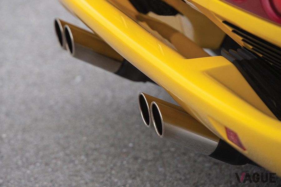 2018年にオーバーホールが施されているので、マフラーなども美しい状態だ（C）2020 Courtesy of RM Sotheby's