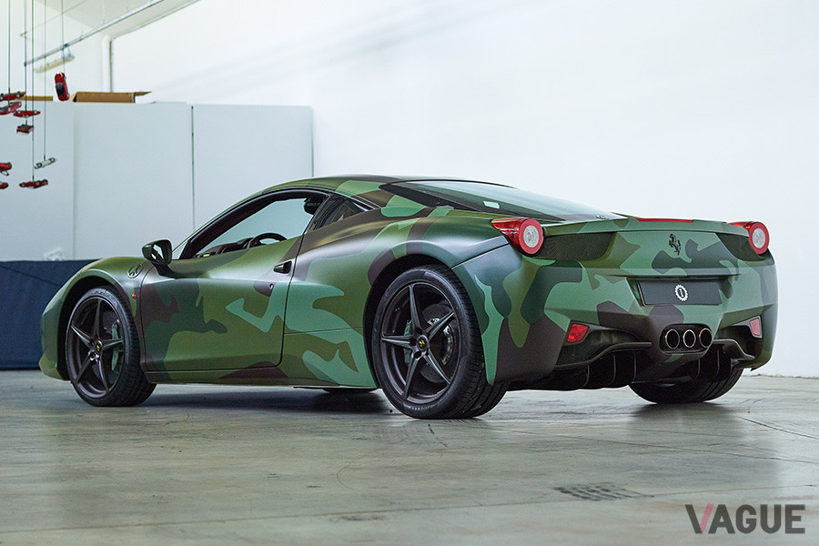 フェラーリのテーラーメイドプログラムで仕立てられた、フェラーリ458アーミー（C）2017 Courtesy of RM Sotheby's