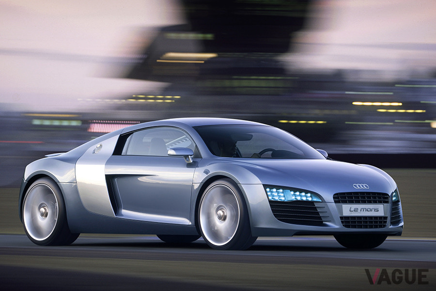 2003年のフランクフルト・ショーに参考出品されたコンセプトカー、「ル・マン・クワトロ」