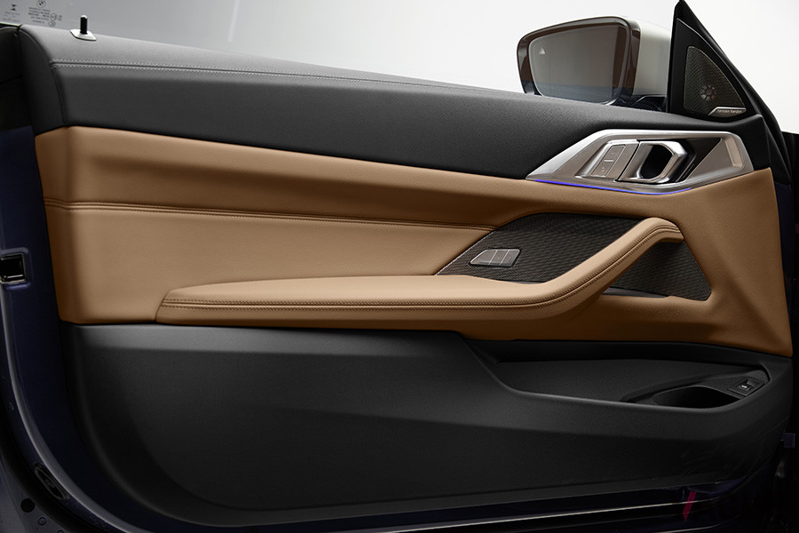 BMW 4シリーズ・クーペのドアパネル