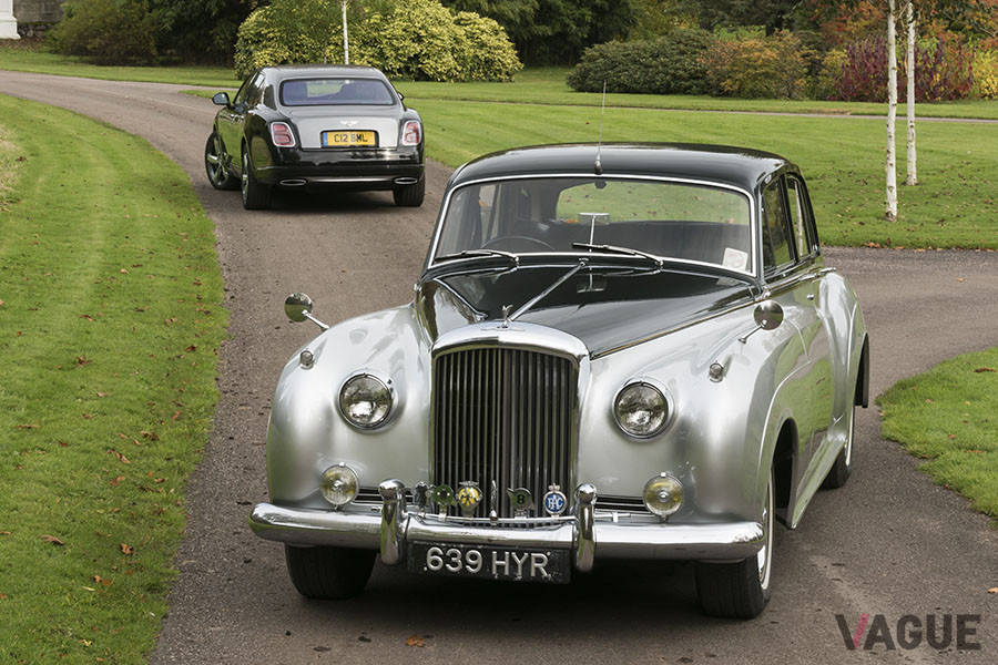 ベントレー「S2」（手前）とベントレー「ミュルザンヌ・スピード」