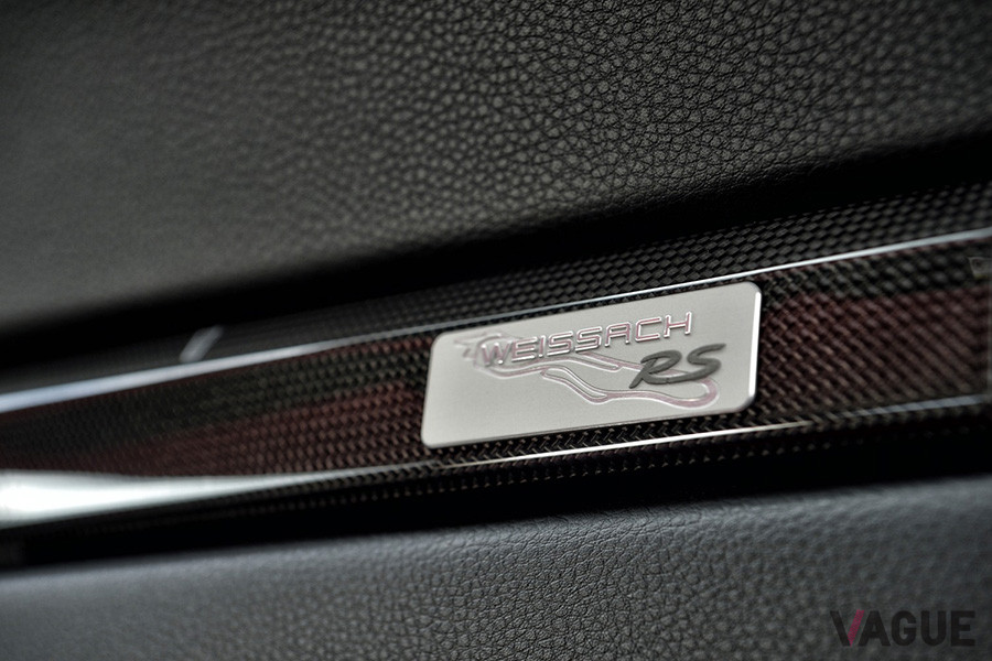 0-100km／h加速はわずかに2.8秒