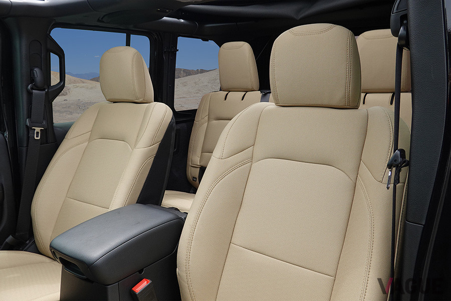 革巻きステアリングホイール