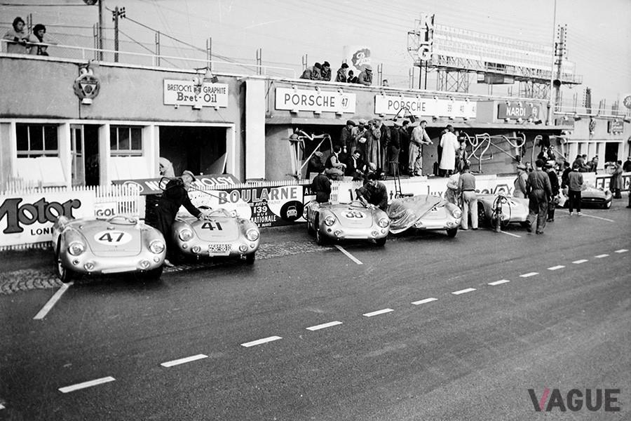 1954年ル・マンのピットレーン