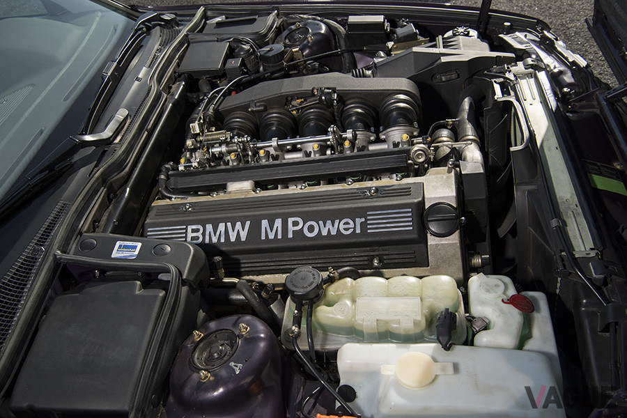 E34型「M5」のエンジン