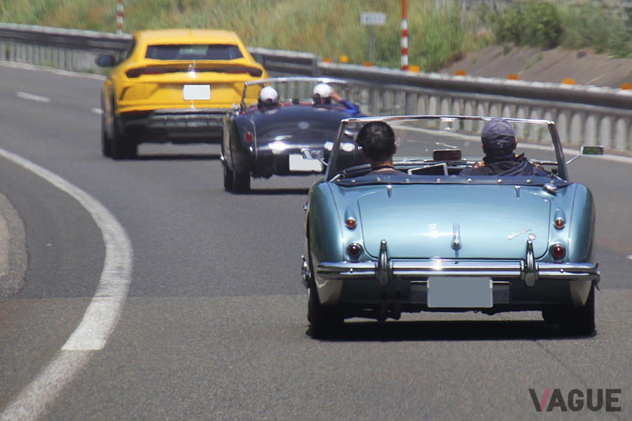 前回の「日本クラシック&エキサイティングカーラリー」の様子