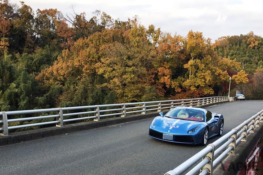 前回の「日本クラシック&エキサイティングカーラリー」の様子