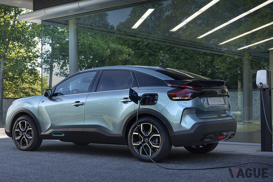 シトロエン新型「e-C4」