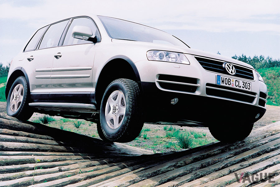ポルシェ「カイエン」と同じ2002年に登場したVW「トゥアレグ」