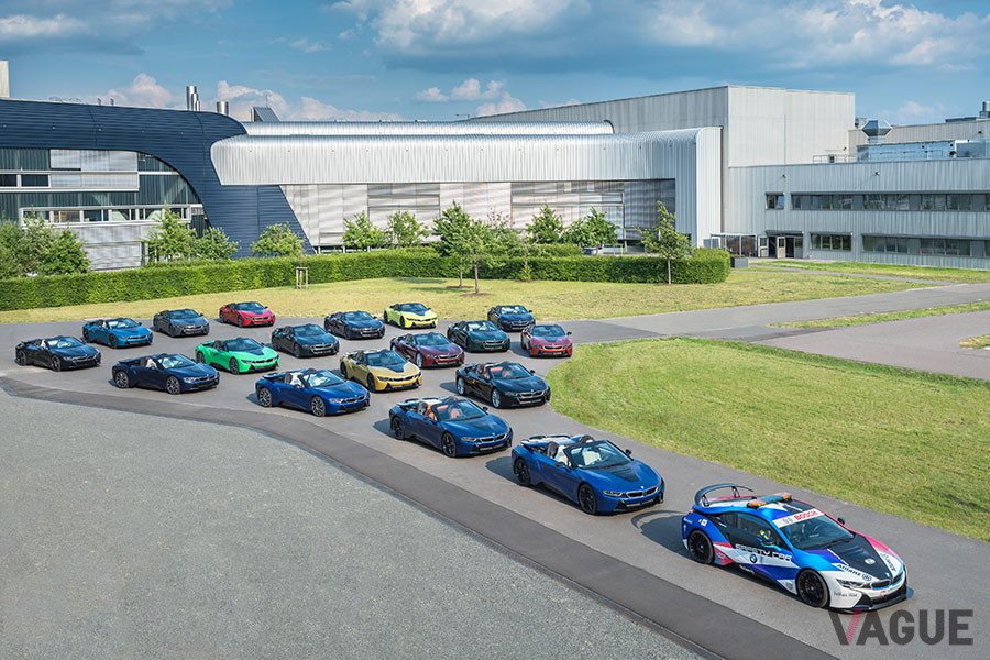 BMWのライプツィヒ工場をラインオフした最後のi8