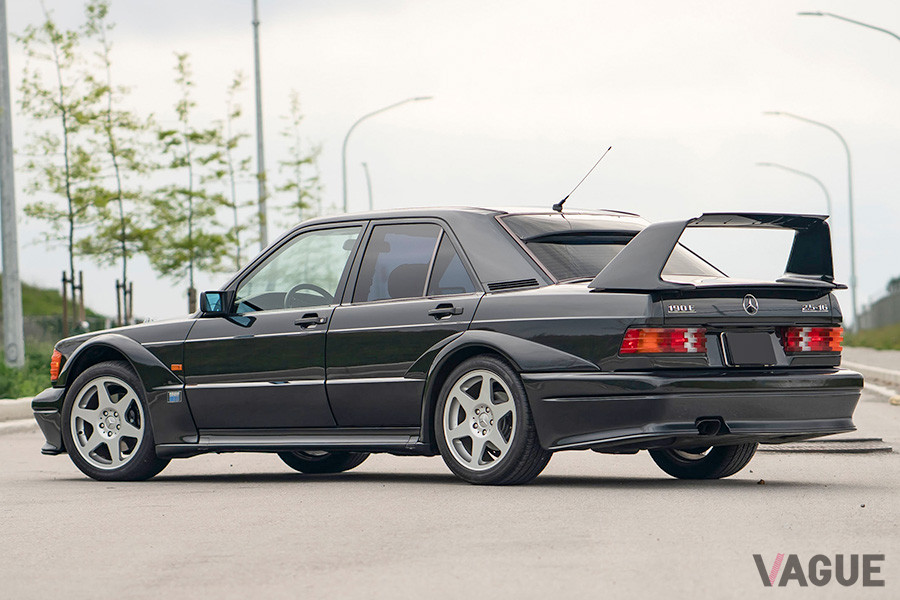 「190E 2.5-16エボリューション2」は、リアビューがもっとも迫力があった（C）2020 Courtesy of RM Sotheby's